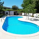 House With Pool *
