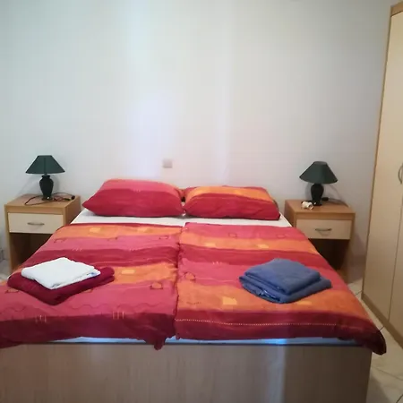 Appartement House With Pool *