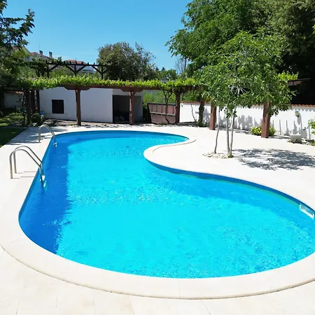 House With Pool *